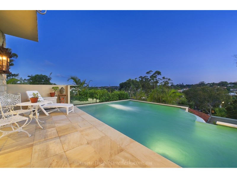 21 The Rampart, Castlecrag NSW 2068