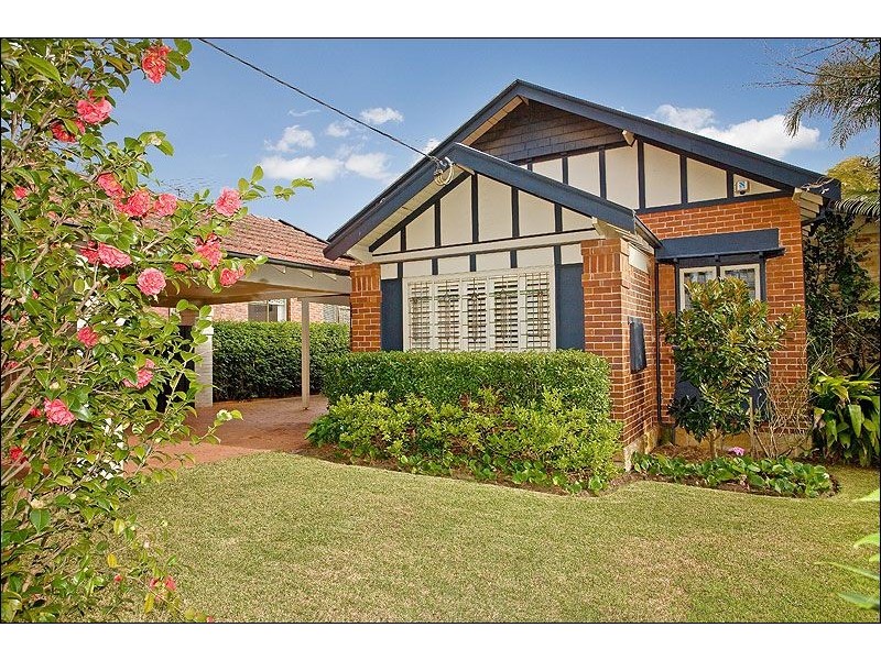 23 Hollywood Crescent, Willoughby NSW 2068