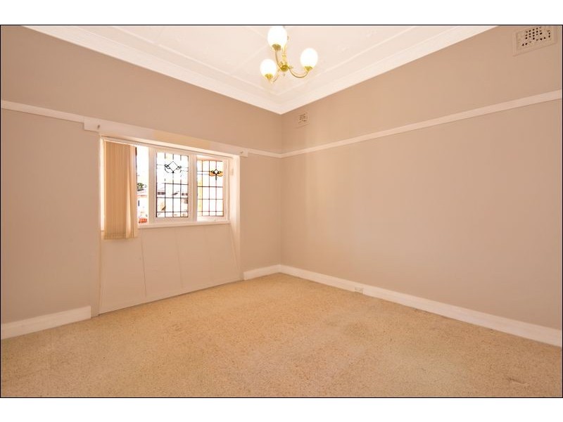 16 Rosewall Street, Willoughby NSW 2068