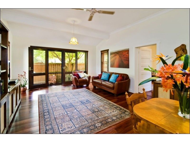 24 Warrane Road, Willoughby NSW 2068