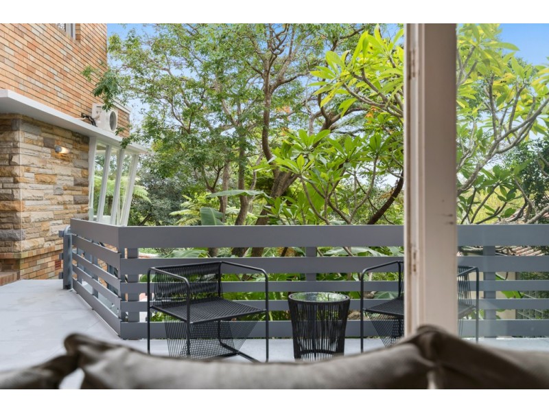 23 Victoria Avenue, Middle Cove NSW 2068