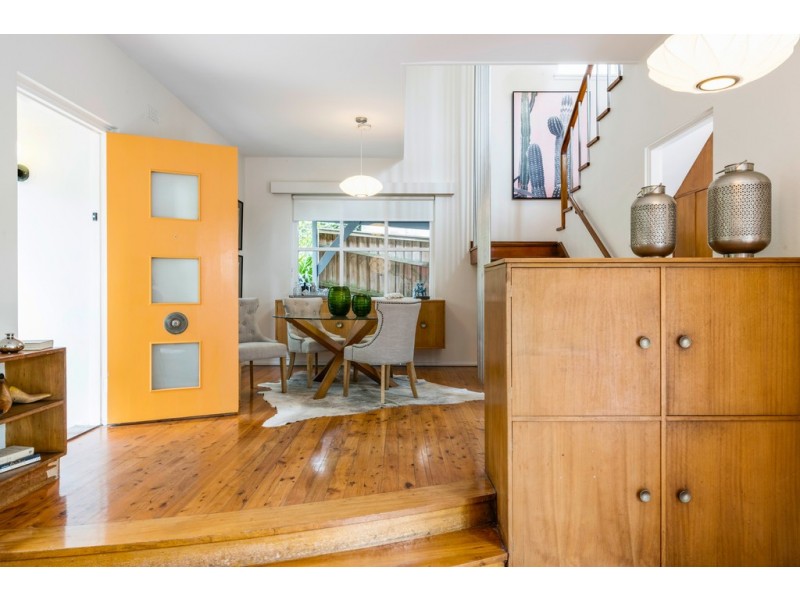 23 Victoria Avenue, Middle Cove NSW 2068