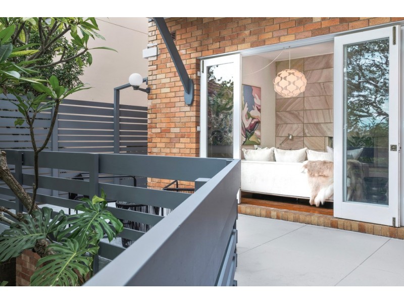 23 Victoria Avenue, Middle Cove NSW 2068