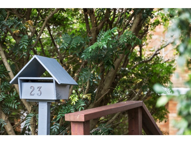 23 Victoria Avenue, Middle Cove NSW 2068