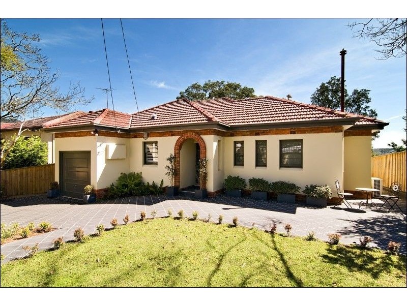 6 Barana Parade, Roseville Chase NSW 2069