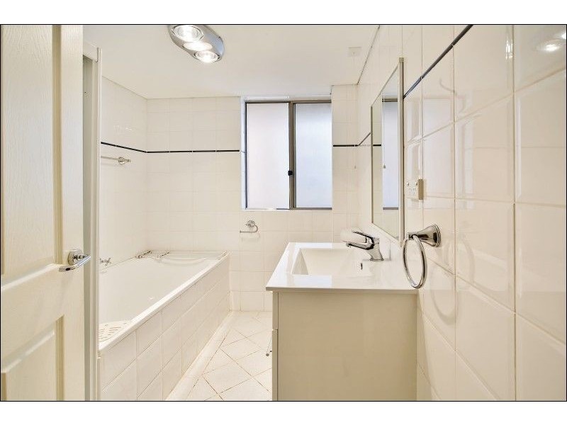 Unit 8/11-13 Sutherland Road, Chatswood NSW 2067