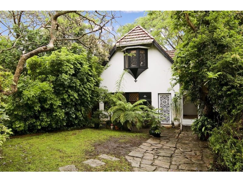 13 De Villiers Avenue, Chatswood NSW 2067