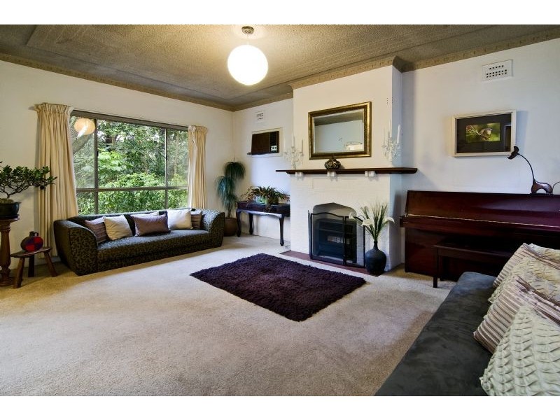 13 De Villiers Avenue, Chatswood NSW 2067