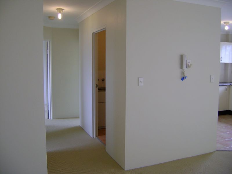 1/26 Hillview Street, Roselands NSW 2196