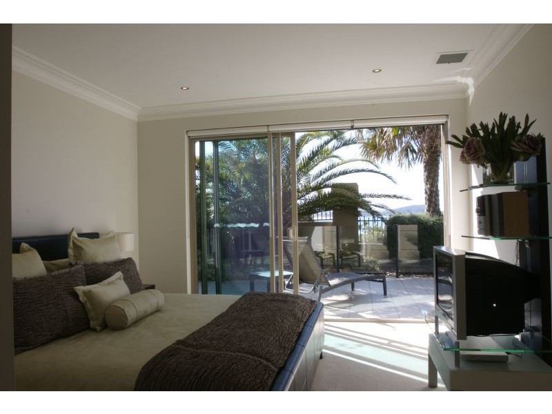 2/8 Terrigal Esplanade, Terrigal NSW 2260