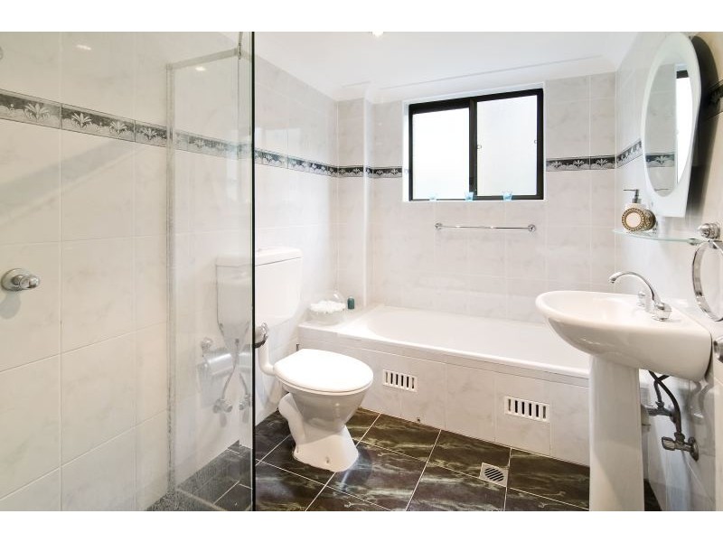 4/143 Sydney Street, Willoughby NSW 2068