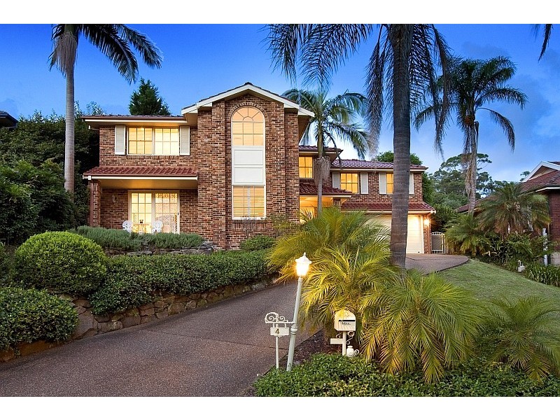 4 Mayfield Avenue, Pymble NSW 2073