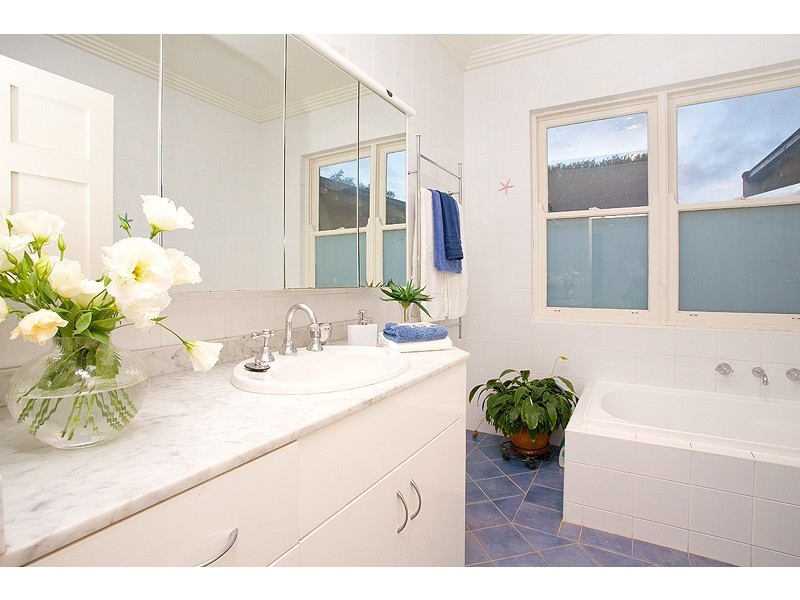 50 Robert Street, Willoughby NSW 2068