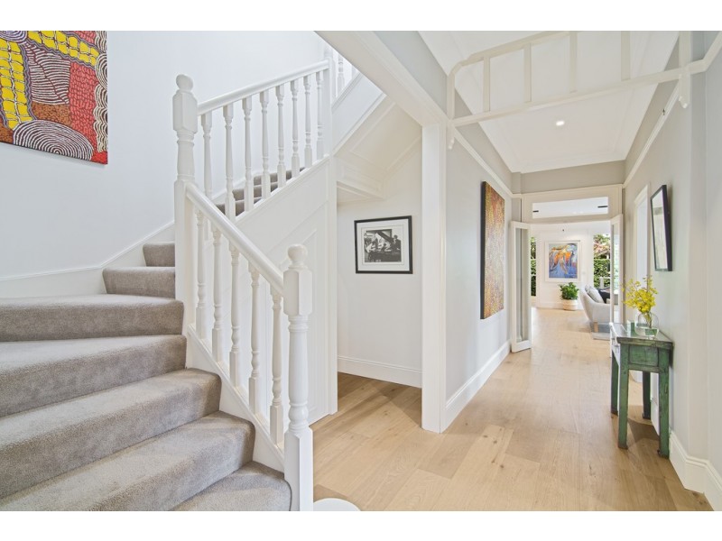 10 Glover Street, Willoughby NSW 2068