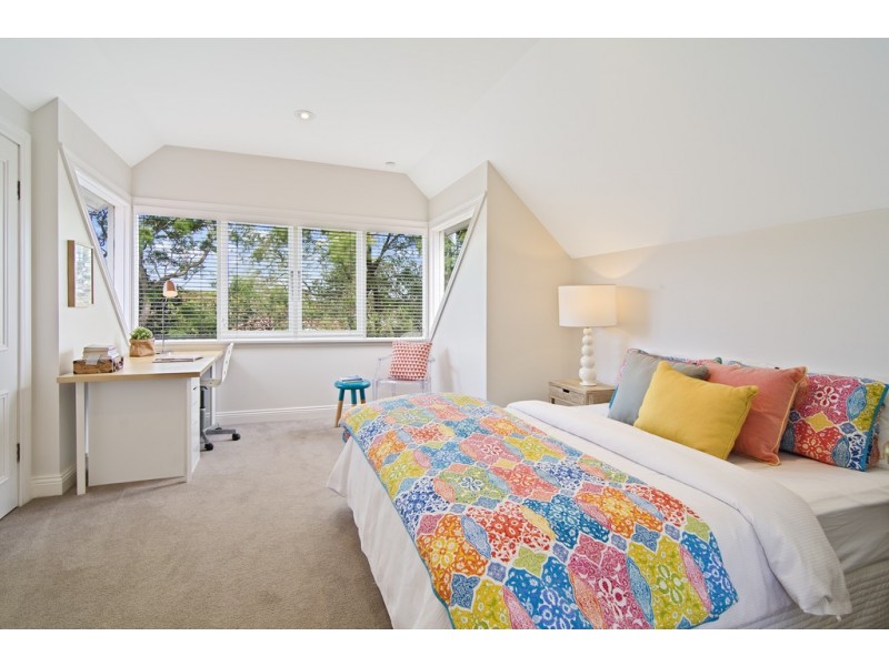 10 Glover Street, Willoughby NSW 2068