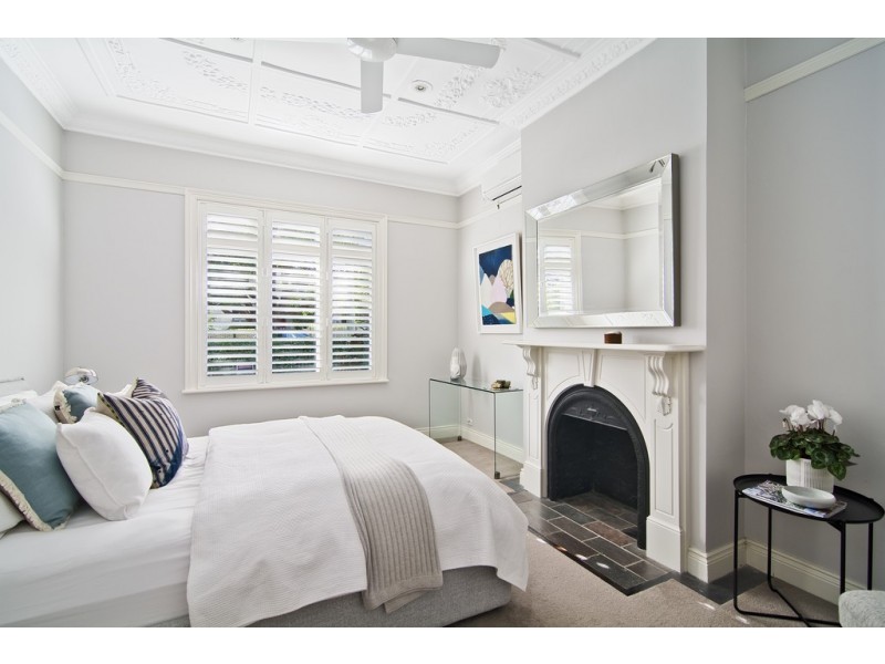 10 Glover Street, Willoughby NSW 2068