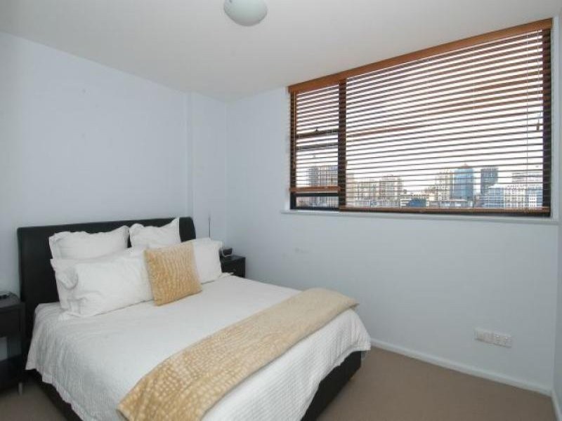 62/21 East Crescent Street, Mcmahons Point NSW 2060