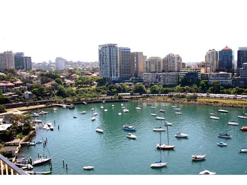 62/21 East Crescent Street, Mcmahons Point NSW 2060