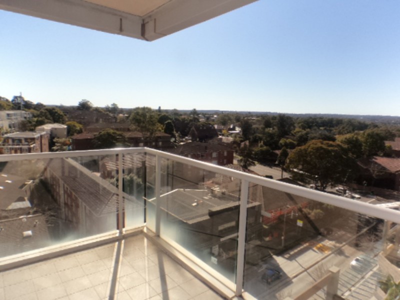 902/2A Help Street, Chatswood NSW 2067