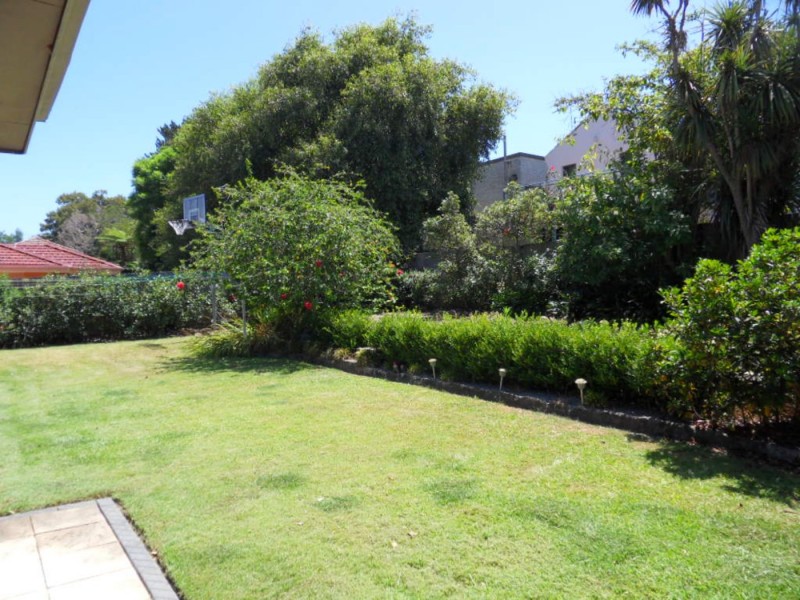 7 Morotai Crescent, Castlecrag NSW 2068