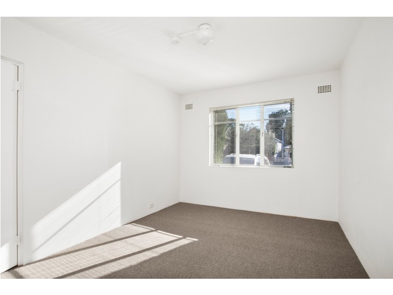 2/15 Rosalind Street, Cammeray NSW 2062