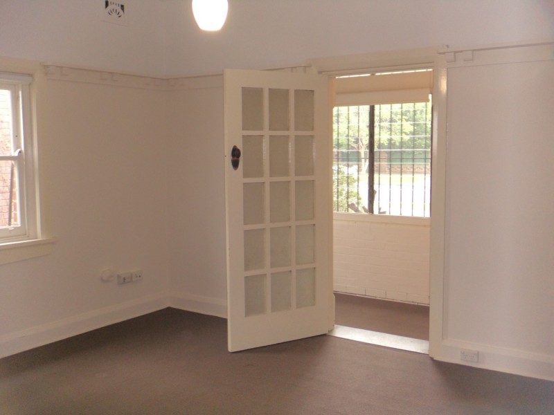 2/24 Horsley Avenue, Willoughby NSW 2068