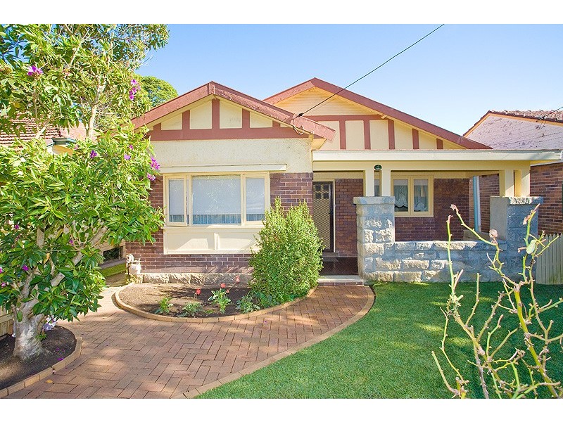 4 Kooringa Road, Chatswood NSW 2067