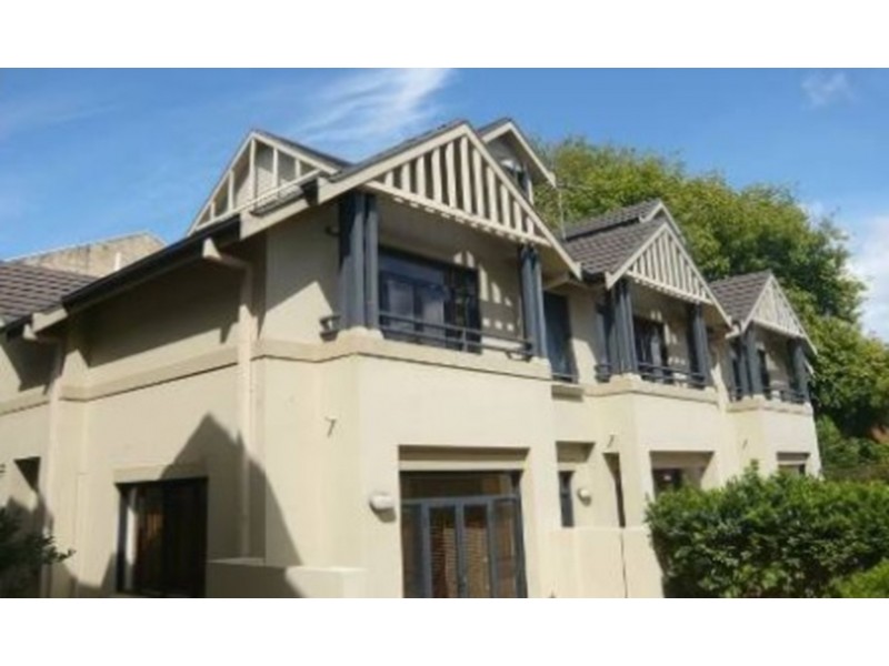 10/11 Moodie Street, Cammeray NSW 2062