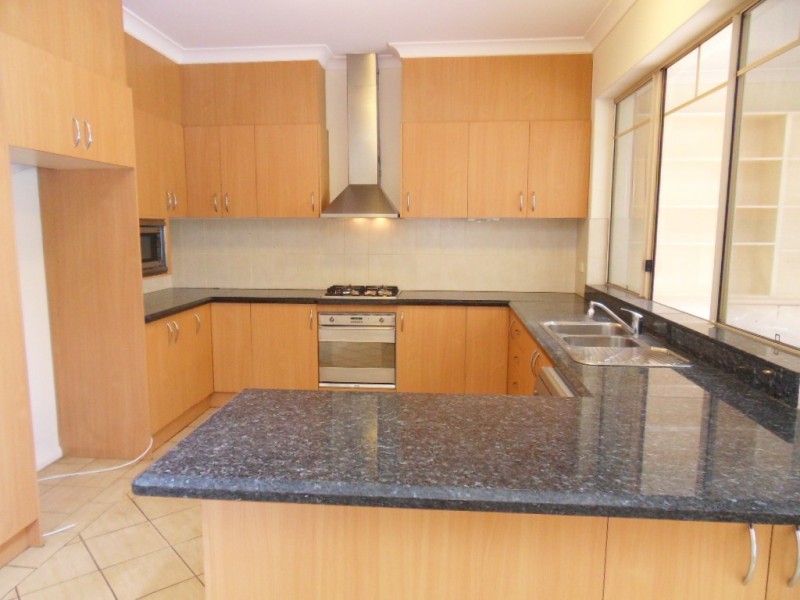 7 Sailors Bay Road, Willoughby NSW 2068