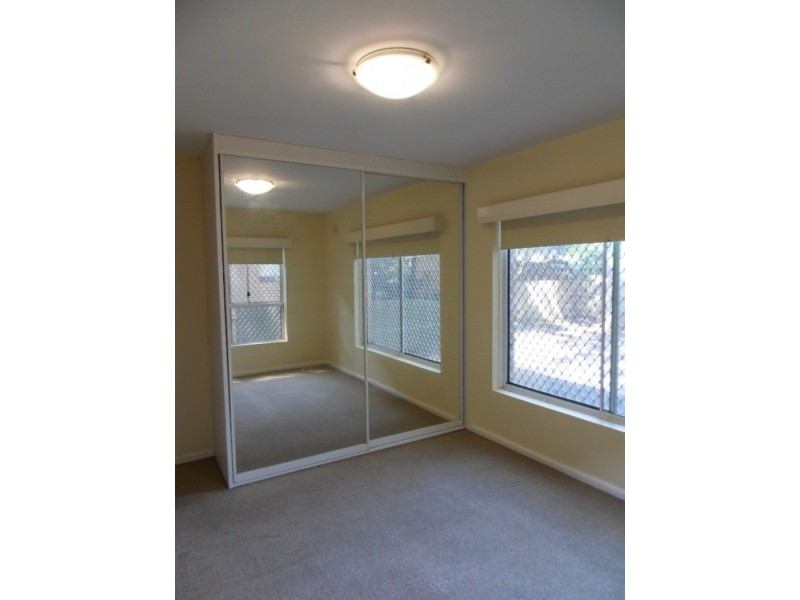 2/32 Centennial Avenue, Lane Cove NSW 2066