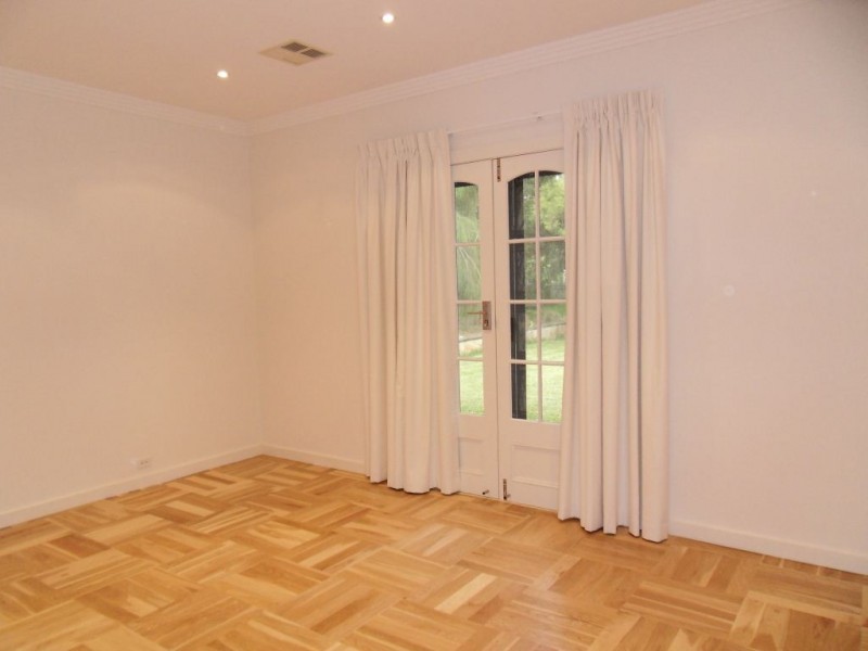 33 William Street, Roseville NSW 2069