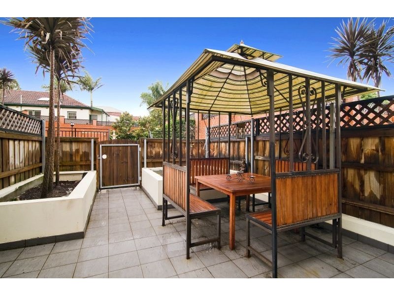 3/74-76 Dalleys Road (entry on Francis Street), Naremburn NSW 2065