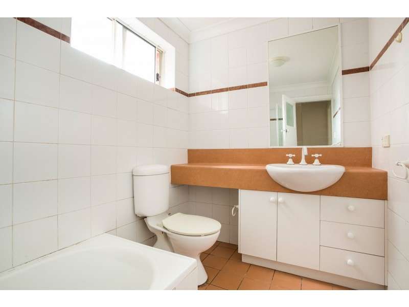 2/99 Penshurst Street, Willoughby NSW 2068