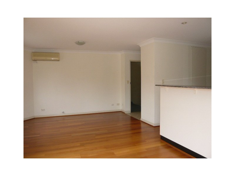 8/216 Penshurst Street, Willoughby NSW 2068