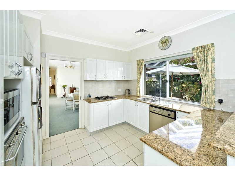 14 Cates Place, St Ives NSW 2075
