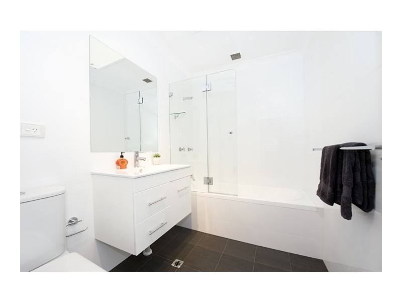 9/10a Gillies Street, Wollstonecraft NSW 2065