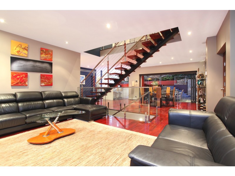 11 The Rampart, Castlecrag NSW 2068