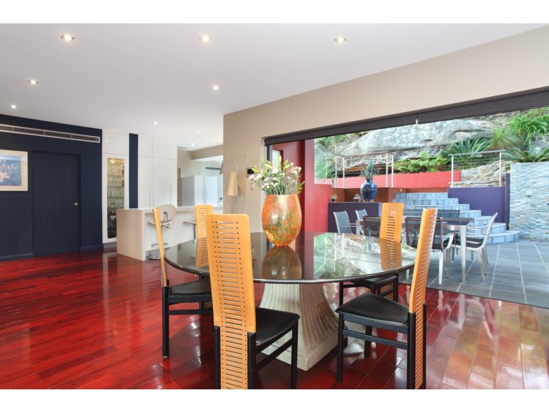 11 The Rampart, Castlecrag NSW 2068
