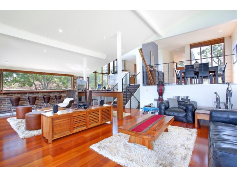 11 Ogilvy Road, Clontarf NSW 2093