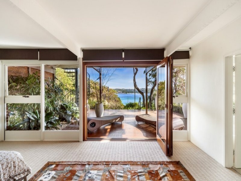 11 Ogilvy Road, Clontarf NSW 2093