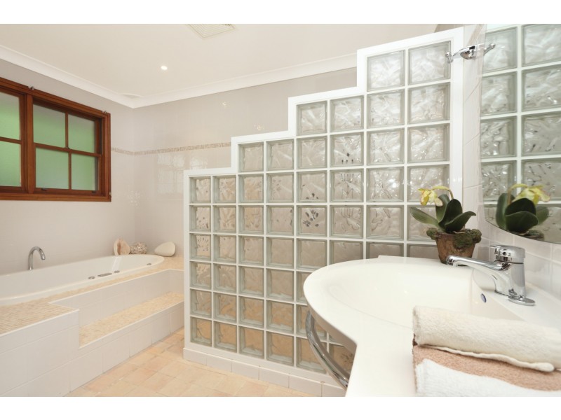 2A Hawley Close, St Ives NSW 2075