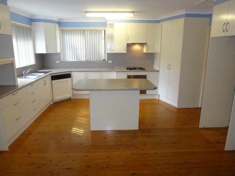 3 Canberra Ave, St Leonards NSW 2065