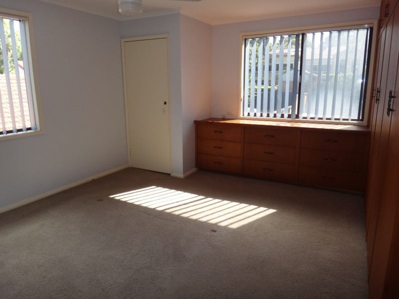 3 Canberra Ave, St Leonards NSW 2065
