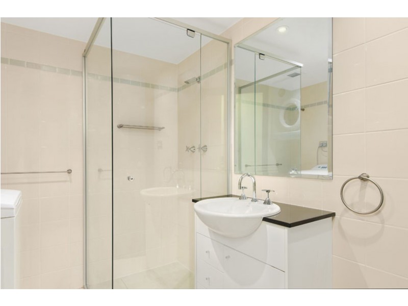 204/128 Sailors Bay Rd, Northbridge NSW 2063