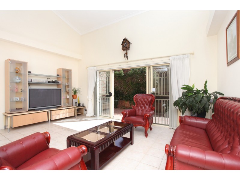 4 Gibbes Street, Chatswood NSW 2067