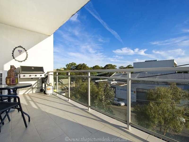 Unit 18/4 Gillespie Avenue, Alexandria NSW 2015