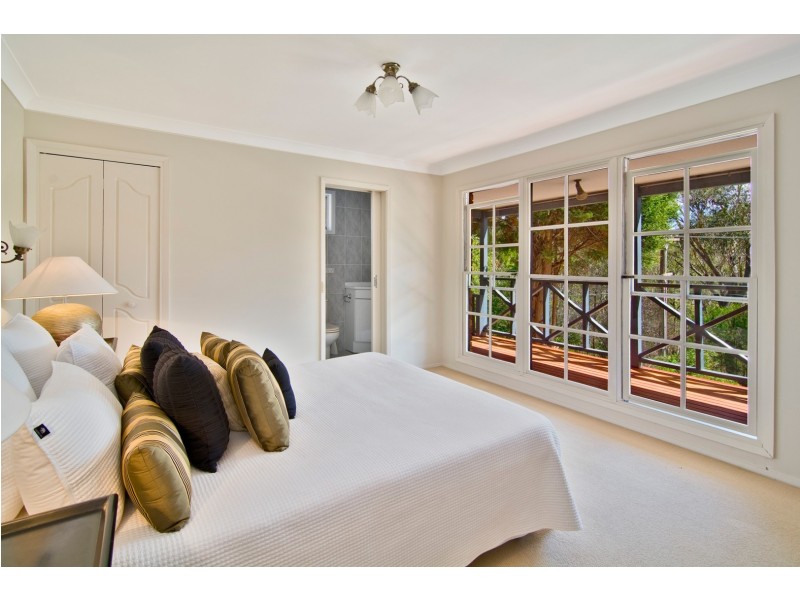 17 Tokanue Place, St Ives Chase NSW 2075