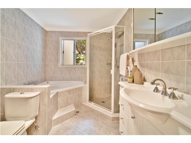 17 Tokanue Place, St Ives Chase NSW 2075