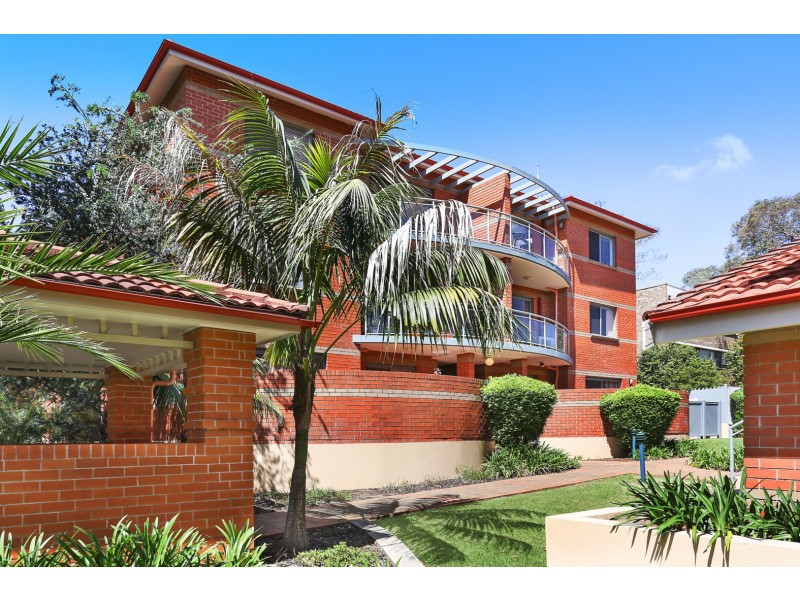 20/11 Goodchap  Road, Chatswood NSW 2067