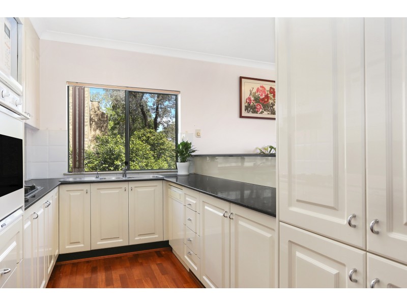 20/11 Goodchap  Road, Chatswood NSW 2067